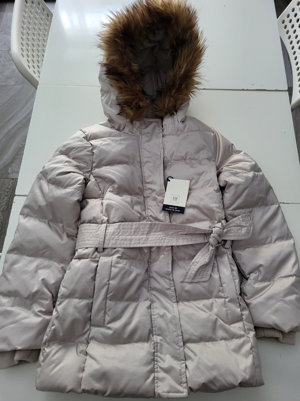 Gap Girls' Light Beige Faux-Fur Hooded Puffer Coat